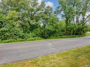 1028 Spring Falls Ave, Springfield, OH 45502