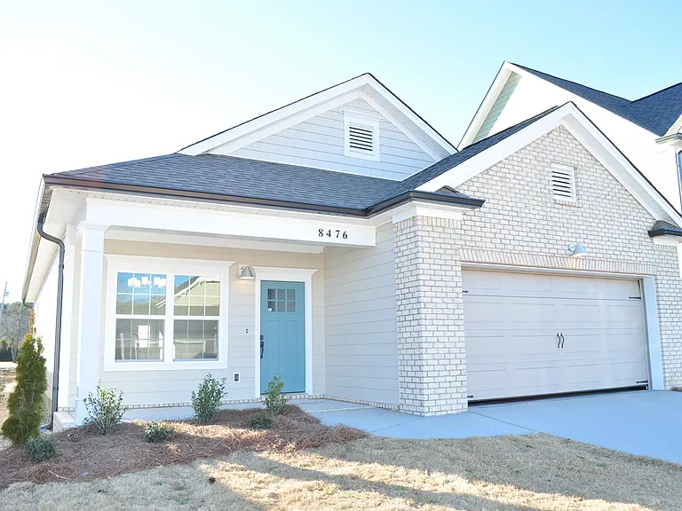 8476 Cherrybark Ln — Photo 1