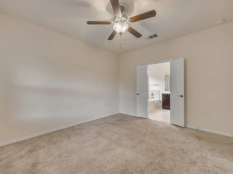 7212 Vail Ridge St — Photo 17