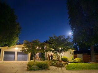 1150 Glen Aulin Ct, Carmichael, CA 95608