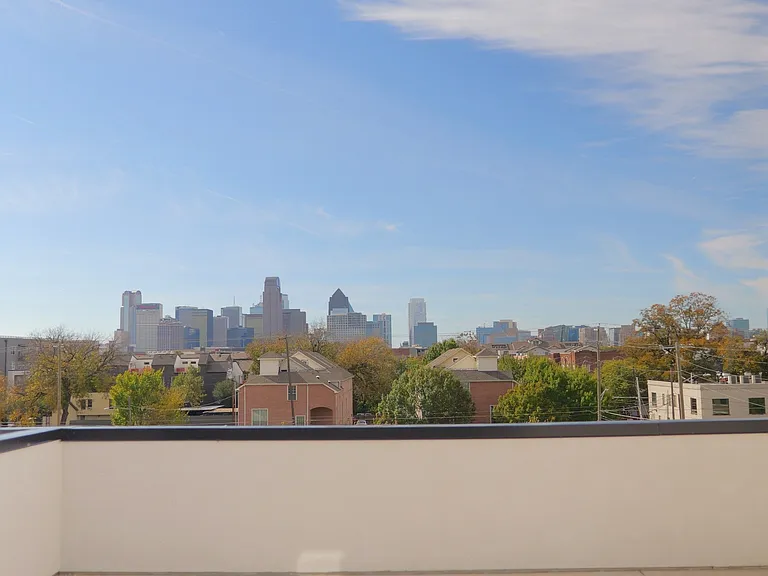 4200 Munger Ave #1 — Photo 11