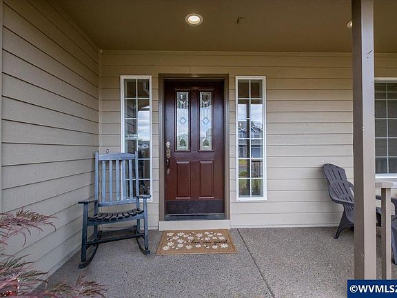 3rd image of 1290 Prairie Grass Ave NE