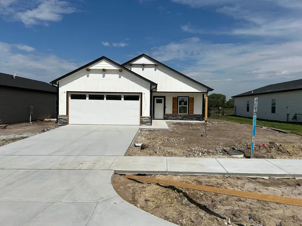3590 E Hollandale St, Derby, KS 67037