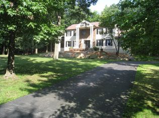 151 Miller Rd, Kinnelon, NJ 07405