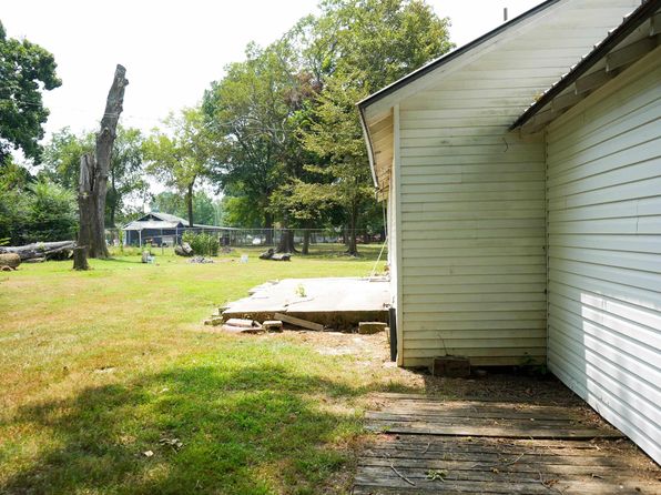 626 E 3rd St N, Prescott, AR 71857