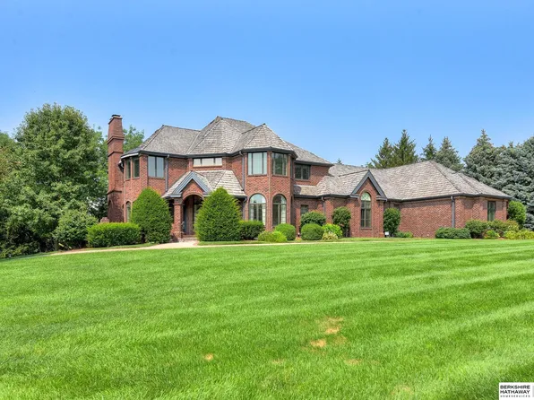 14210 Hamilton St, Omaha, NE 68154