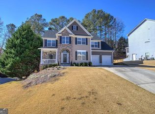 28 Charlesworth Pl, Acworth, GA 30101