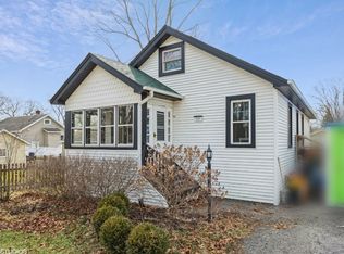 315 W Brookfield St, Lombard, IL