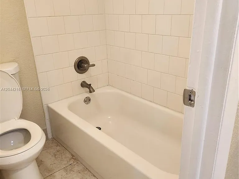 802 NW 87th Ave #312 — Photo 10