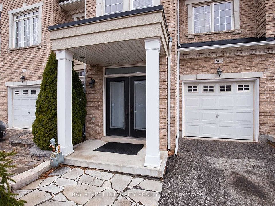 2nd image of 2413 Grand Oak Trl