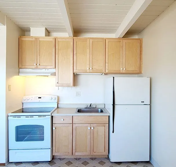 78 Santa Rosa Ave — Photo 3