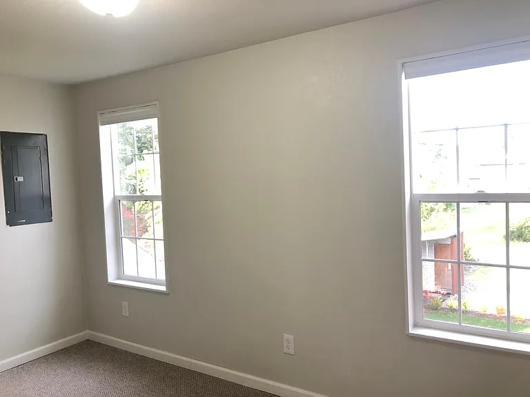 This room would make an ideal office space, reading area or play room.