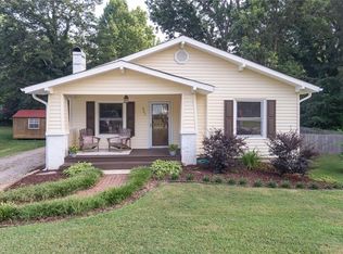 907 & 909 Old Winston Rd, High Pt, NC 27265