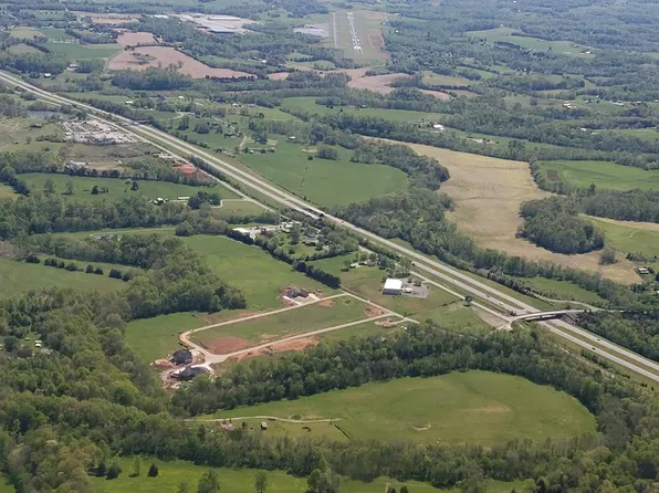 1923 Rivers Edge Dr, Cookeville, TN 38506