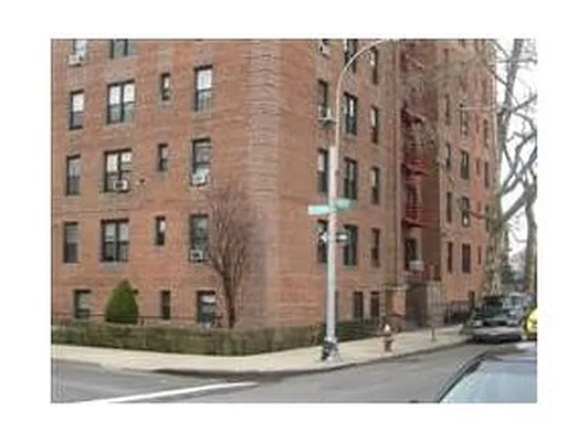 Sold by Citi Star Realty | media 2