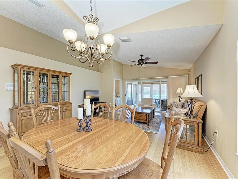 4936 Linsey Ct — Photo 6