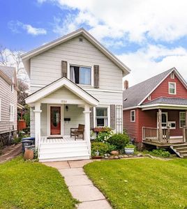 1524 E 7th St, Duluth, MN, 55812