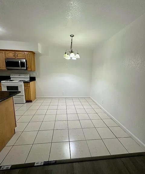 1715 W Clinton Ave #122 — Photo 4