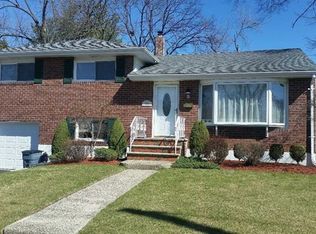 105 Harding Ave, Dumont, NJ 07628