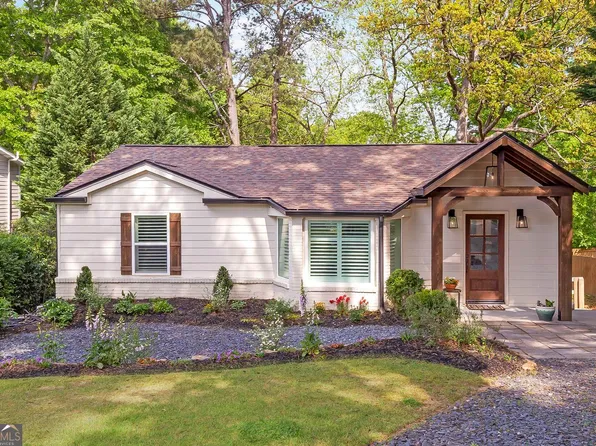 1840 Woodland Hills Ave NW, Atlanta, GA 30318