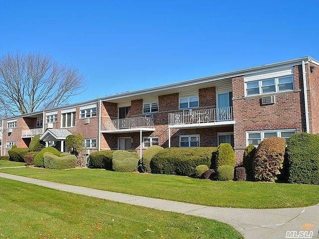1st image of 10 Ivy St APT 3B