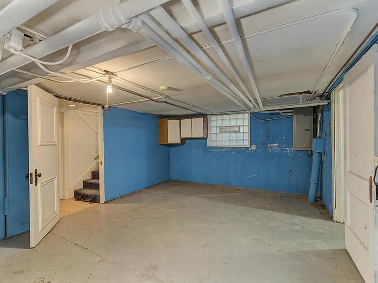 6833 S Cregier Ave — Photo 35
