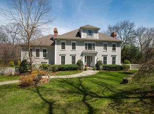 276 White Oak Shade Rd, New Canaan, CT 06840