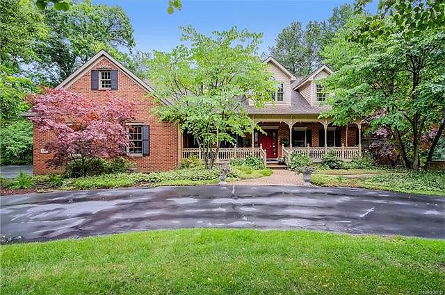 1st image of 1537 Hidden Valley Dr