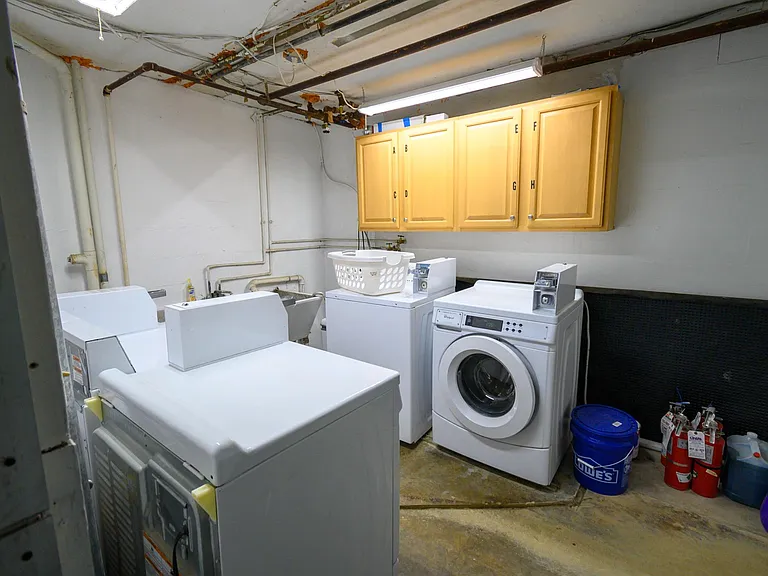 778 Delta Ave #H — Photo 9