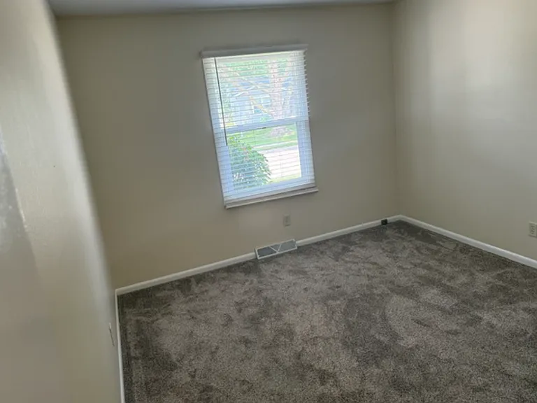 2911-2909 High Point Dr #1 — Photo 10