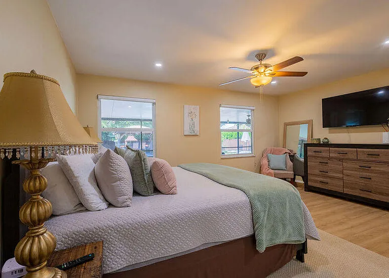853 S Wind Cir — Photo 35