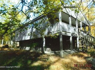 Minks Pond Rd, Bushkill, PA 18324