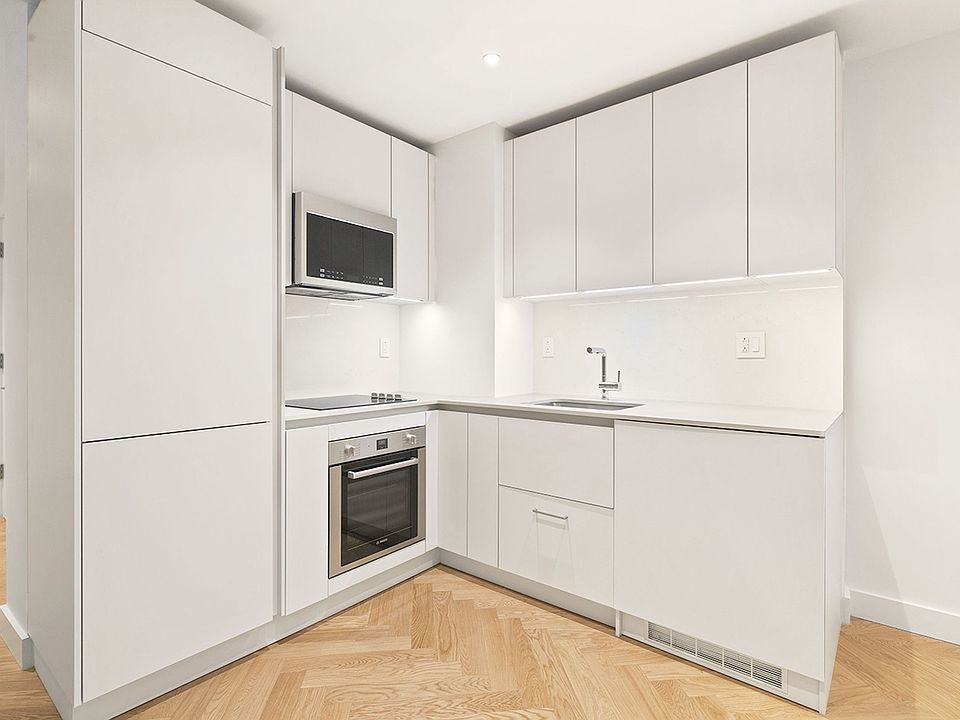 1st image of 220 W 24th St #2206L