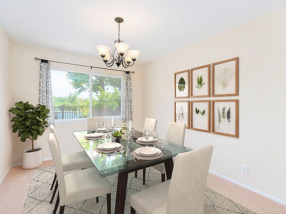 3rd image of 2033 Swan Dr