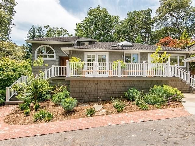 1st image of 16247 Greenwood Ln