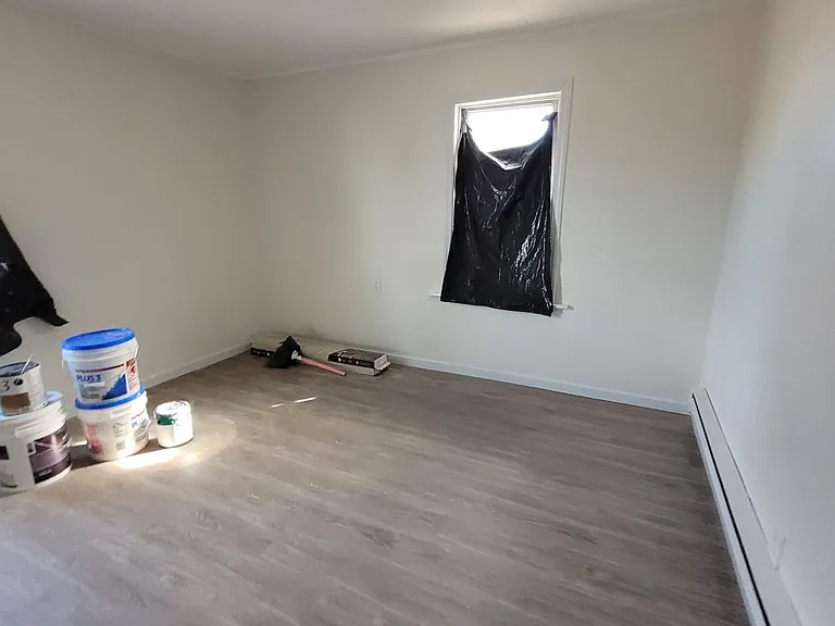 104 N Franklin St #A — Photo 5