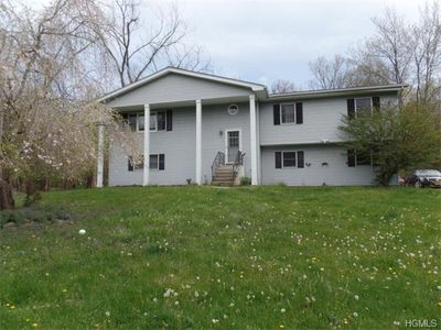 13 Purdys Ln, New Windsor, NY, 12553