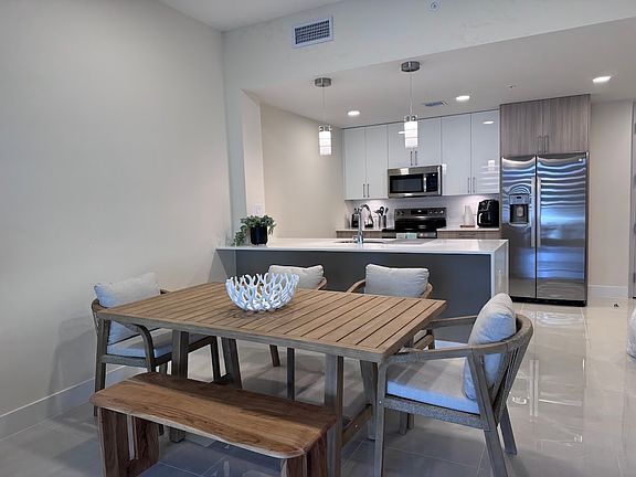 5th image of 26600 Rosewood Point Dr #206