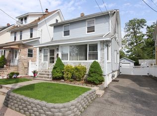 21 Spring St, Passaic, NJ 07055
