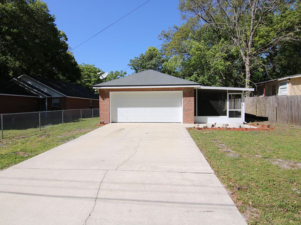 1st image of 8343 Buttercup St