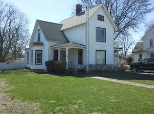 105 E Washington St, Kentland, IN