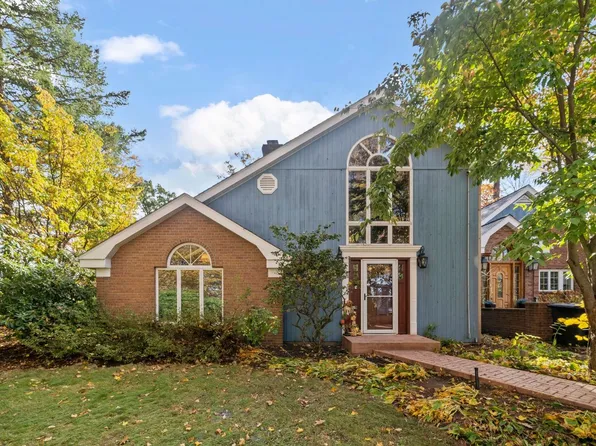 1640 Freeport Rd, North East, PA 16428