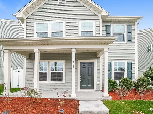2303 Autumn Mist Dr, Winston Salem, NC 27103