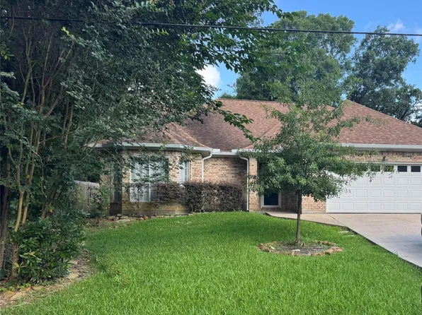 120 Hiwon Dr, Conroe, TX 77304