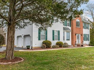 4 Gramercy Rd, Monmouth Junction, NJ 08852