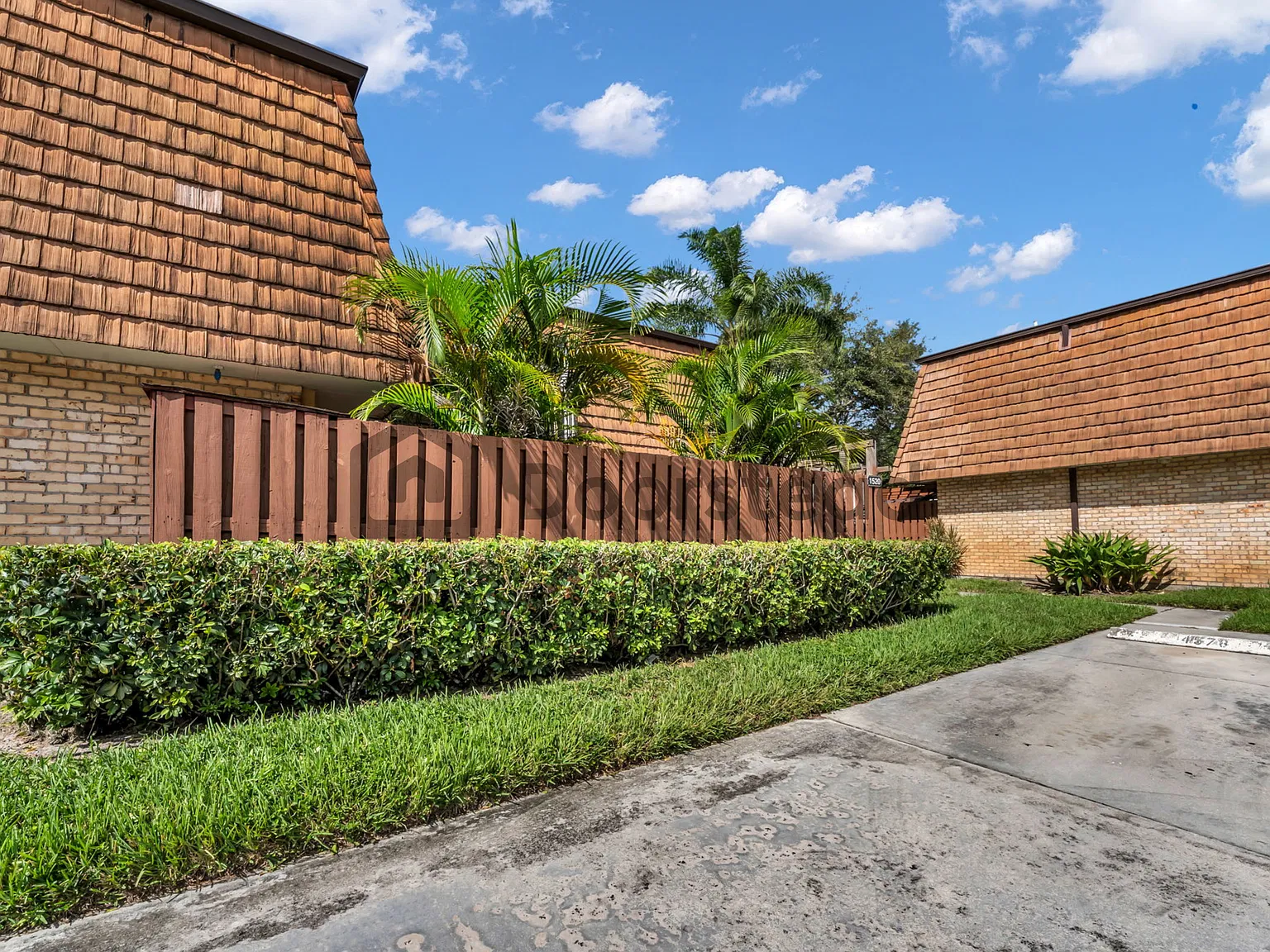 3 bed, 2.5 bath, 1488 sqft, $2,650 — Photo 3