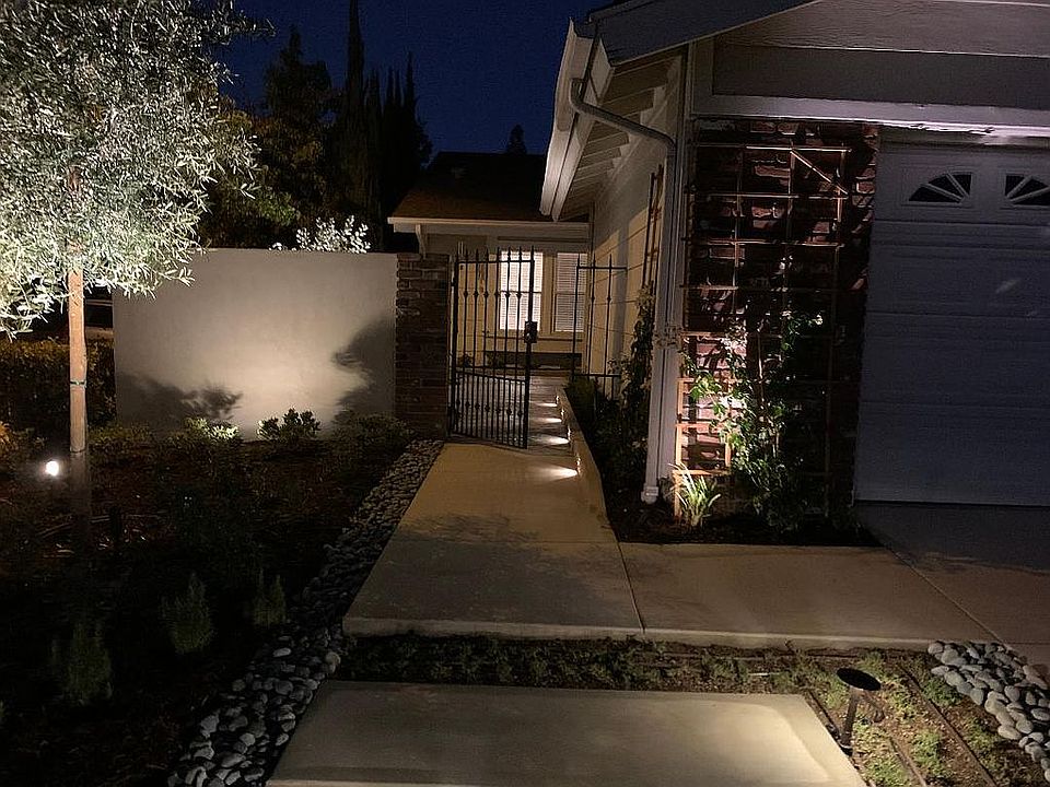 2nd image of 25351 Felicia Ct