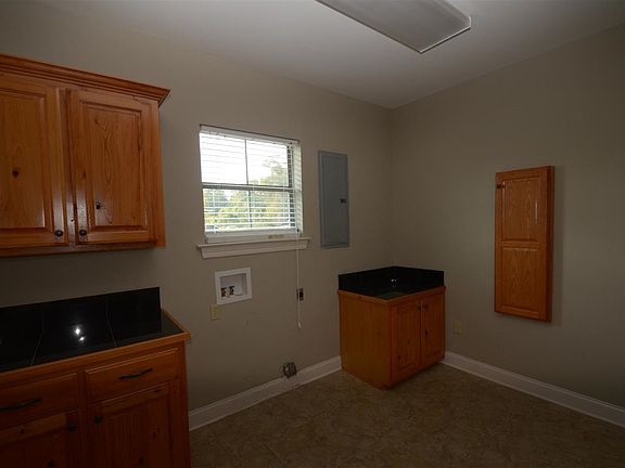 5th image of 66400 Stampley Dr