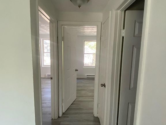 5th image of 1221 Hillside Ave APT A