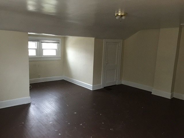 1st image of 305 N Bancroft St